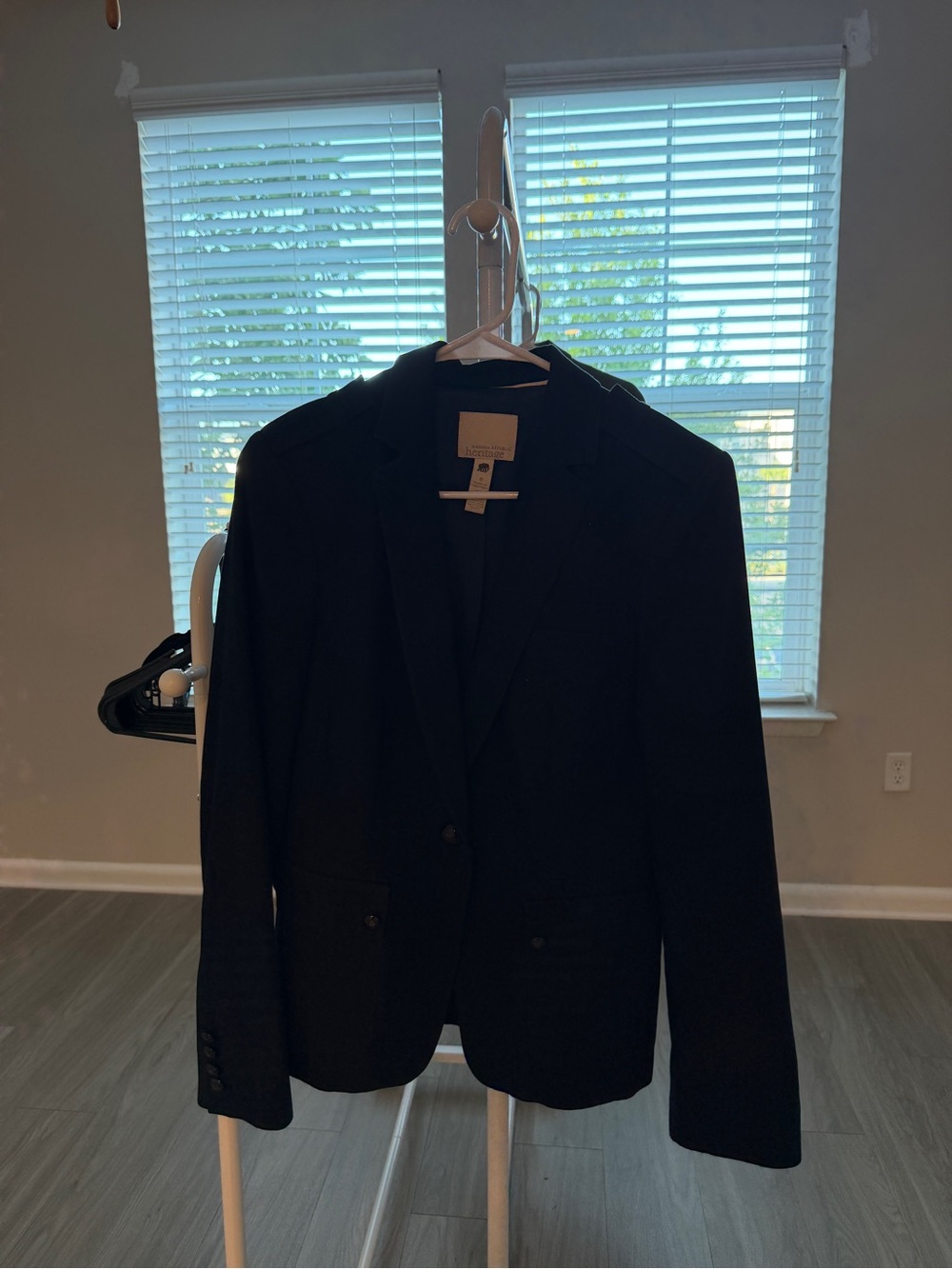 Navy Banana Republic Women’s Blazer